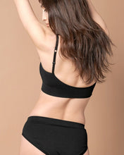 Load image into Gallery viewer, Everyday Versatile Seamless Bralette | Seamless Lingerie - Pothos Beauty
