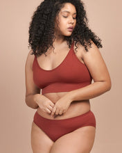 Load image into Gallery viewer, Everyday Versatile Seamless Bralette | Seamless Lingerie - Pothos Beauty
