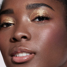 Load image into Gallery viewer, Glow Me Liquid Eyeshadow | PYT Beauty® - Pothos Beauty
