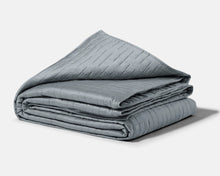 Load image into Gallery viewer, Gravity Cooling Weighted Blanket | Gravity Blankets - Pothos Beauty Cooling Weighted BlanketSingle: 15lbClassic Grey15 lbs weighted blanket20 lbs weighted blanket200 - 300
