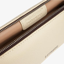 Load image into Gallery viewer, Livana PerfectTemp Leather Cosmetic Case - The Minimalist  |  LIVIANA
