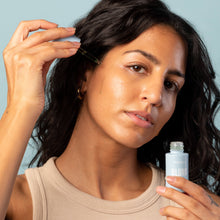 Load image into Gallery viewer, Meltdown Acne Oil | Blume - Pothos Beauty
