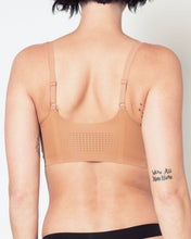 Load image into Gallery viewer, Second Skin Scoop Seamless Pullover Bra | Seamless Lingerie - Pothos Beauty
