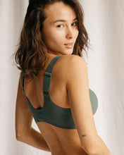 Load image into Gallery viewer, Second Skin Wide Strap Seamless Bra | Seamless Lingerie - Pothos Beauty
